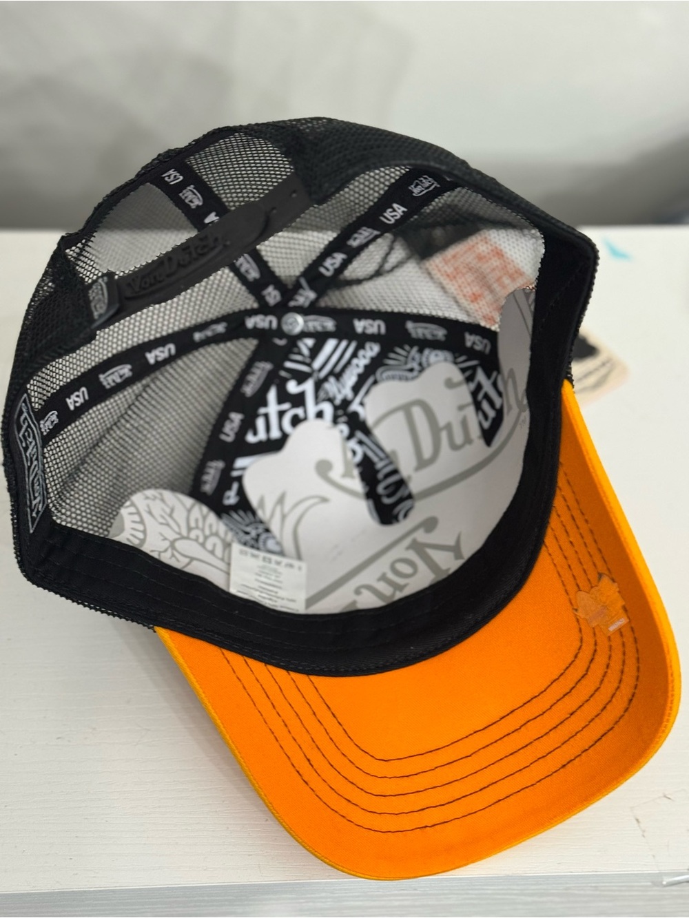 NWT Von Dutch Fast & Loud Flame Embroidered Trucker Hat- Black Orange - Limited - Picture 6 of 9